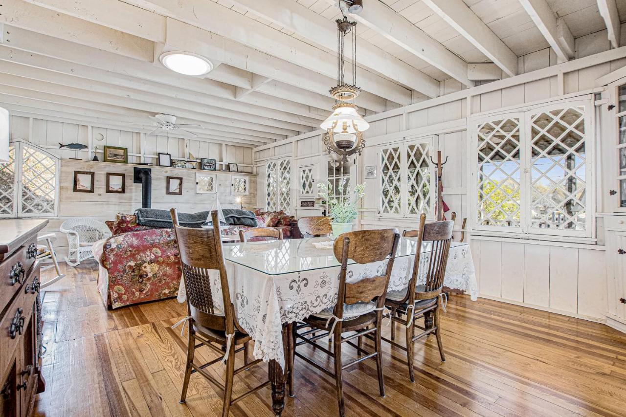 Anna'S Cottage Saugatuck Bagian luar foto